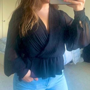 EXPRESS V NECK BLACK BLOUSE